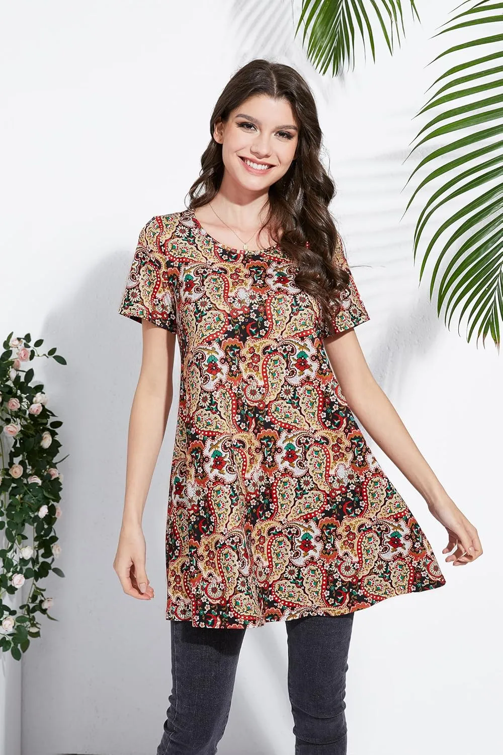ENMAIN Womens Tunic Tops Short Sleeve Plus Size Summer Tunic Tops to Wear with Leggings Printed T-Shirt Floral Blouses