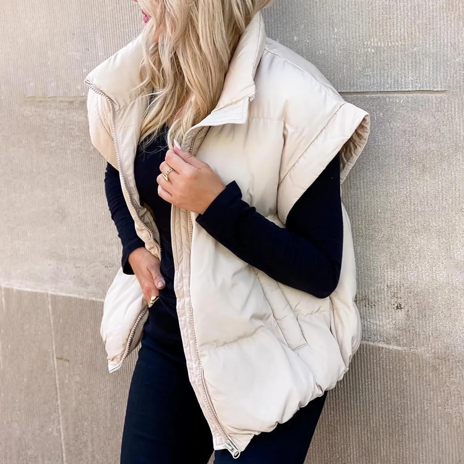 Fall Long Puffer Vest One Morality Warm V Neck Thin Down Vest Inside Trendy Winter Coat Outerwear Vest for Women