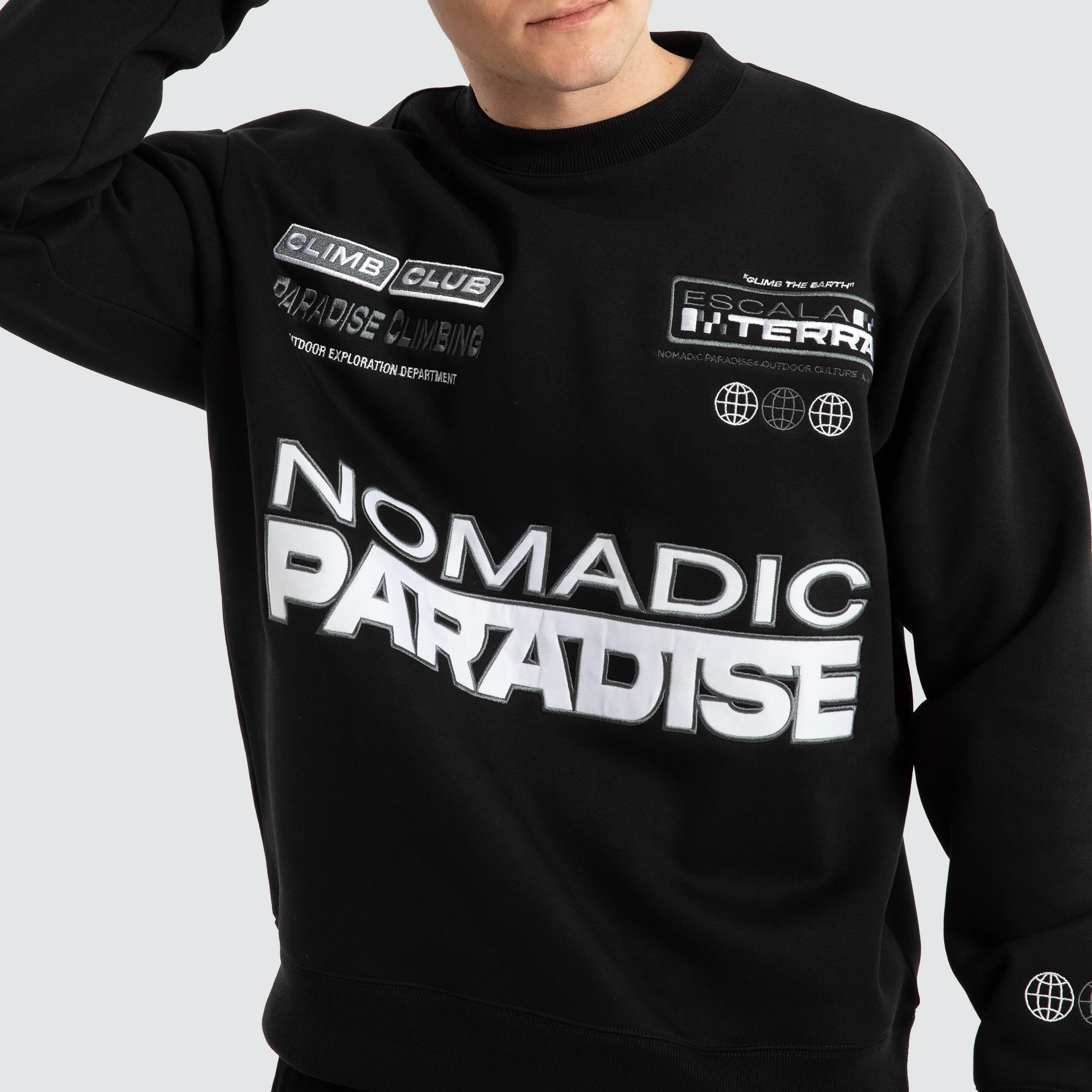 Hike Crew Neck Jumper Jet Black