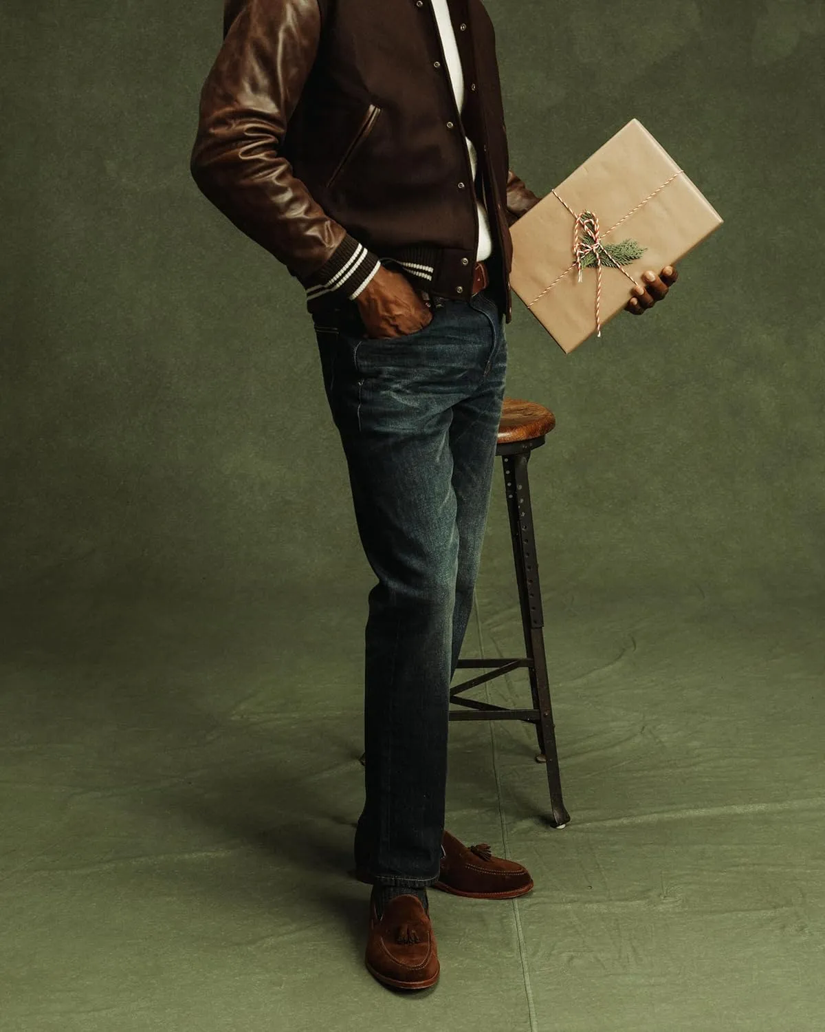 Huckberry Stretch Selvedge Denim Jeans for Men - 11.7 oz Mens Jeans with 1% Stretch, Copper Rivets- Year-Round Men Jeans