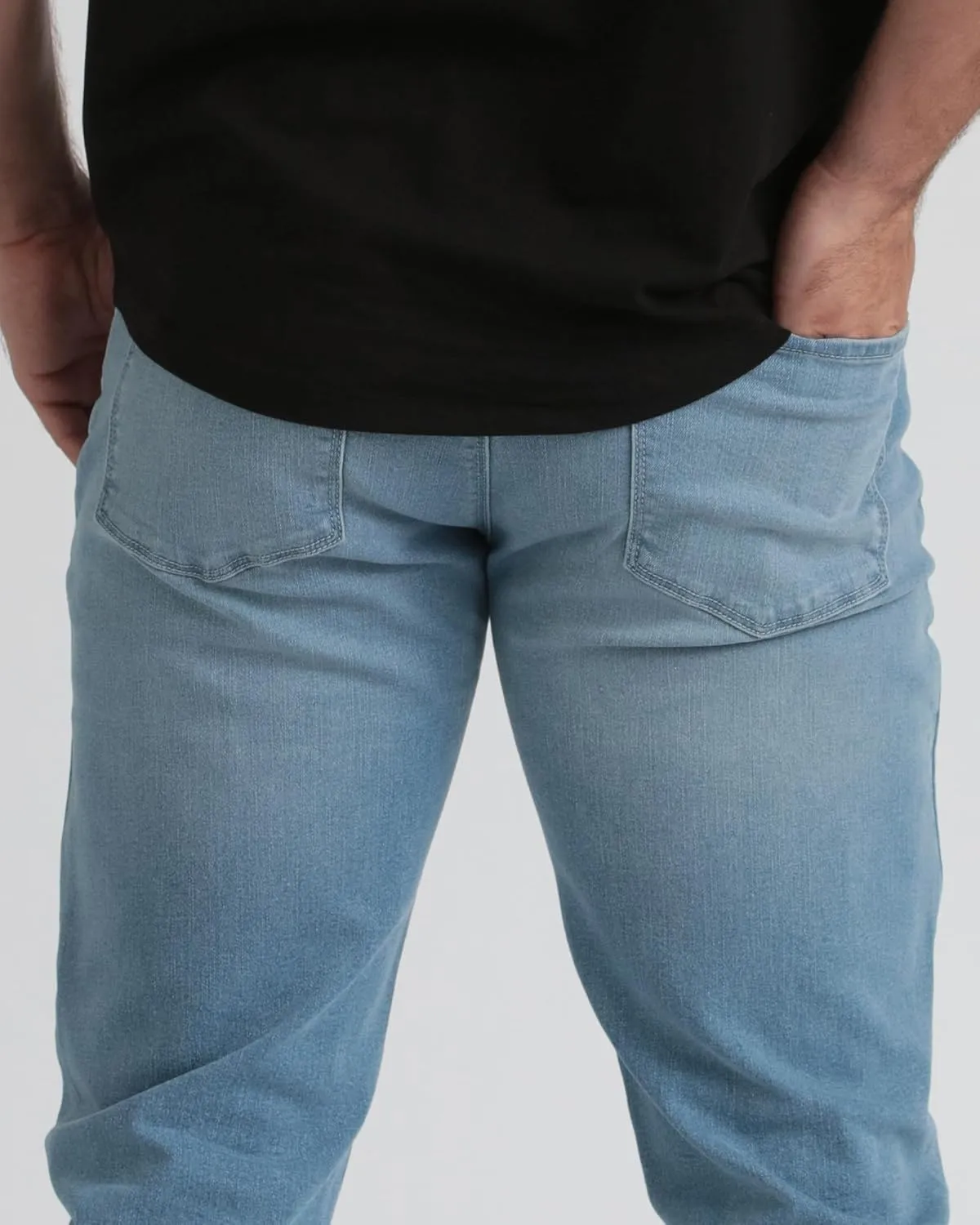 Kenneth Cole REACTION Athletic Fit Jeans for Men - Soft and Flexible Stretch Jeans - Men's Jeans Roomier Fit