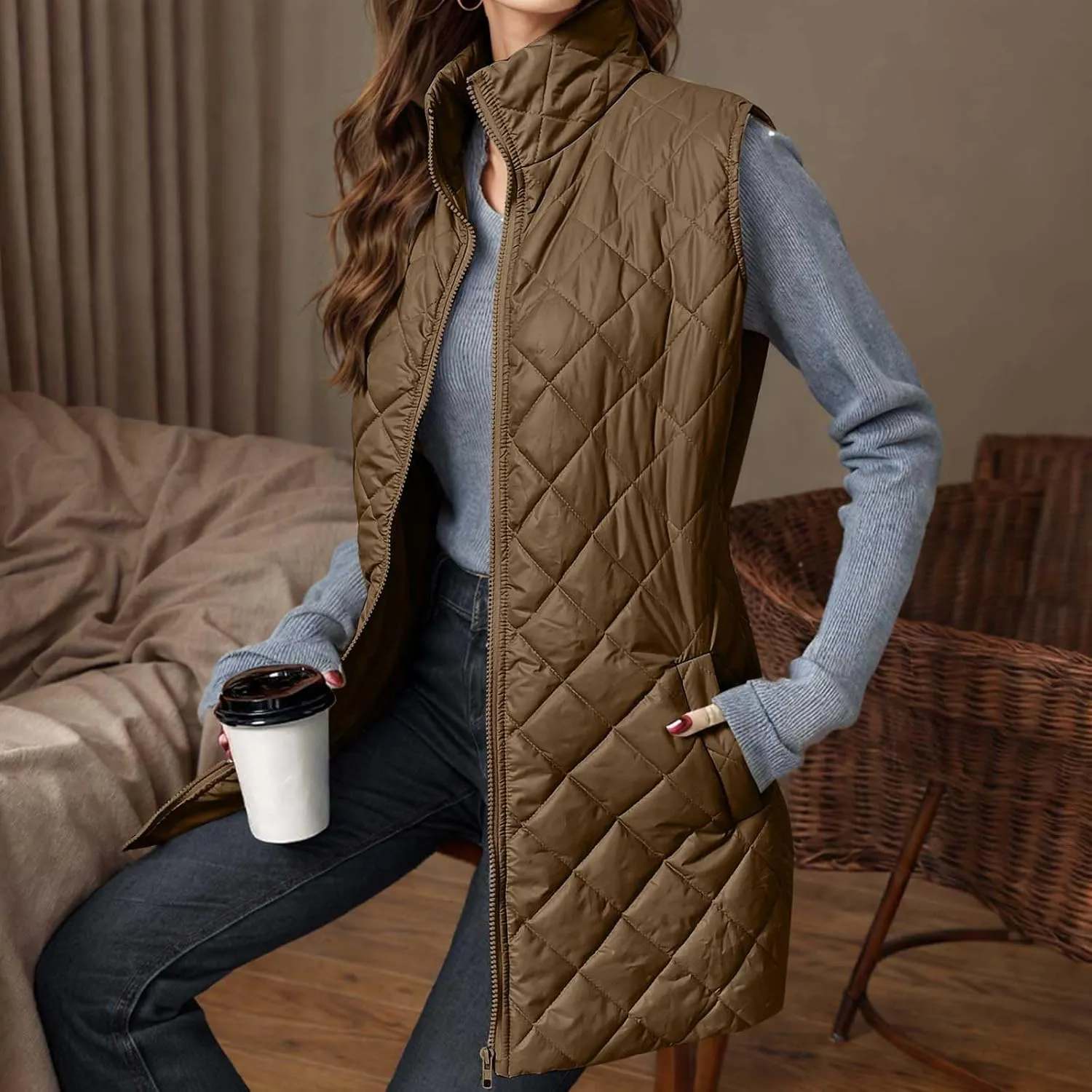 Long Puffer Vest Women Lightweight Quilted Sleeveless Stand Collar Zip Up Puffy Jacket with Pockets Winter Outerwear
