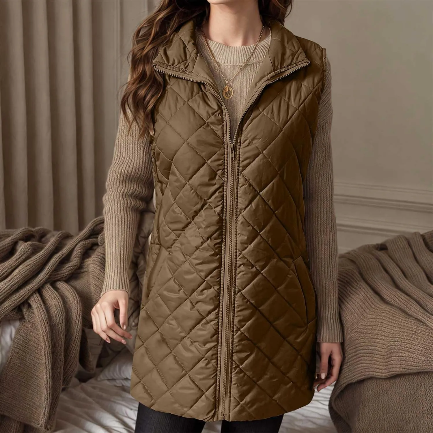 Long Puffer Vest Women Lightweight Quilted Sleeveless Stand Collar Zip Up Puffy Jacket with Pockets Winter Outerwear