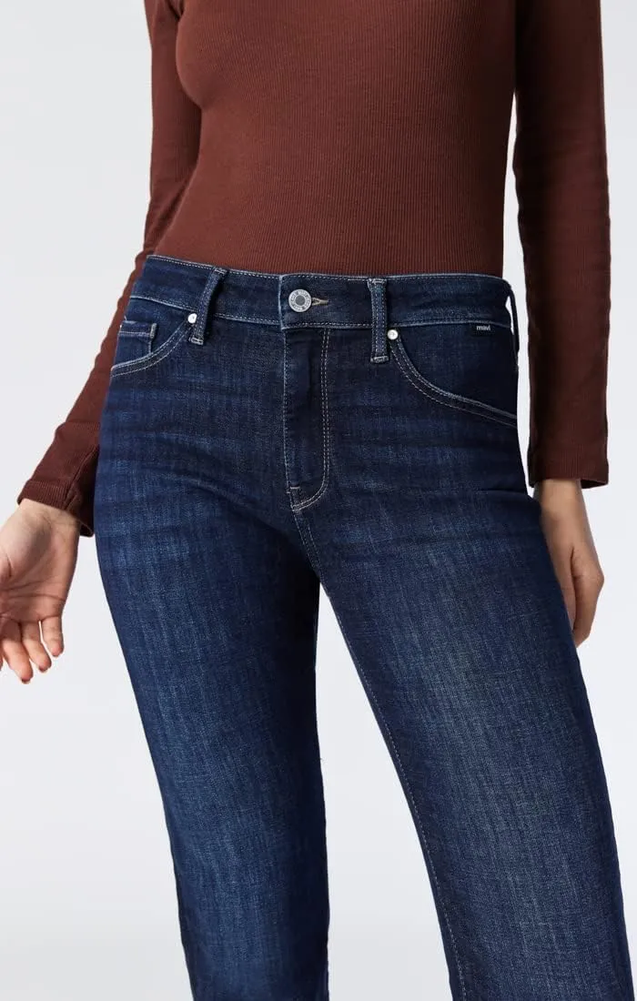 Mavi Women's Kendra High Rise Straight Boyfriend Jeans - Stretch Denim Jeans - Comfortable Jeans for Women, Machine Washable