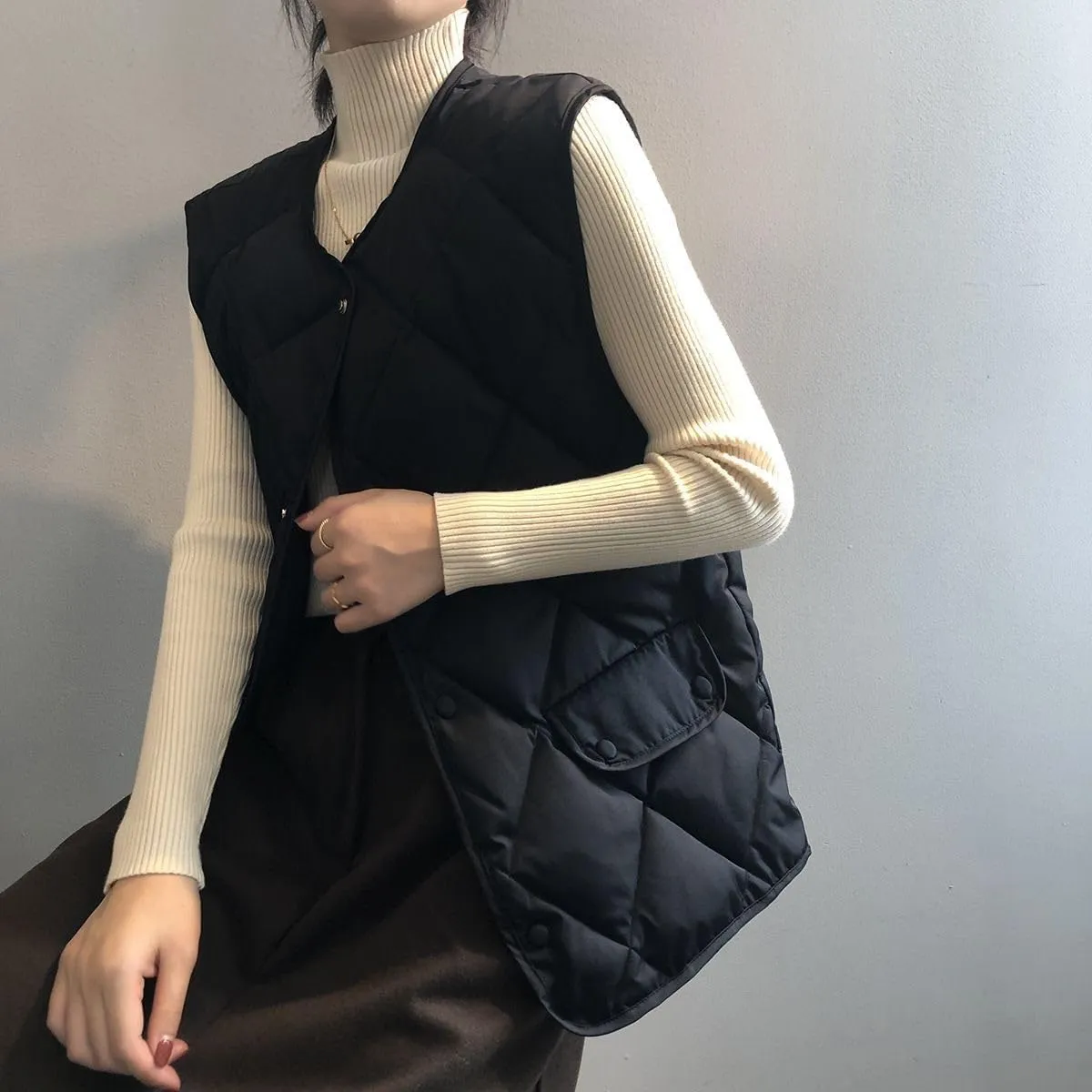 Smoneyful Womens Quilted Vest Lightweight Sleeveless Cotton-Padded Coat Button Down Casual Puffer Jacket Fall Puffy Gilet