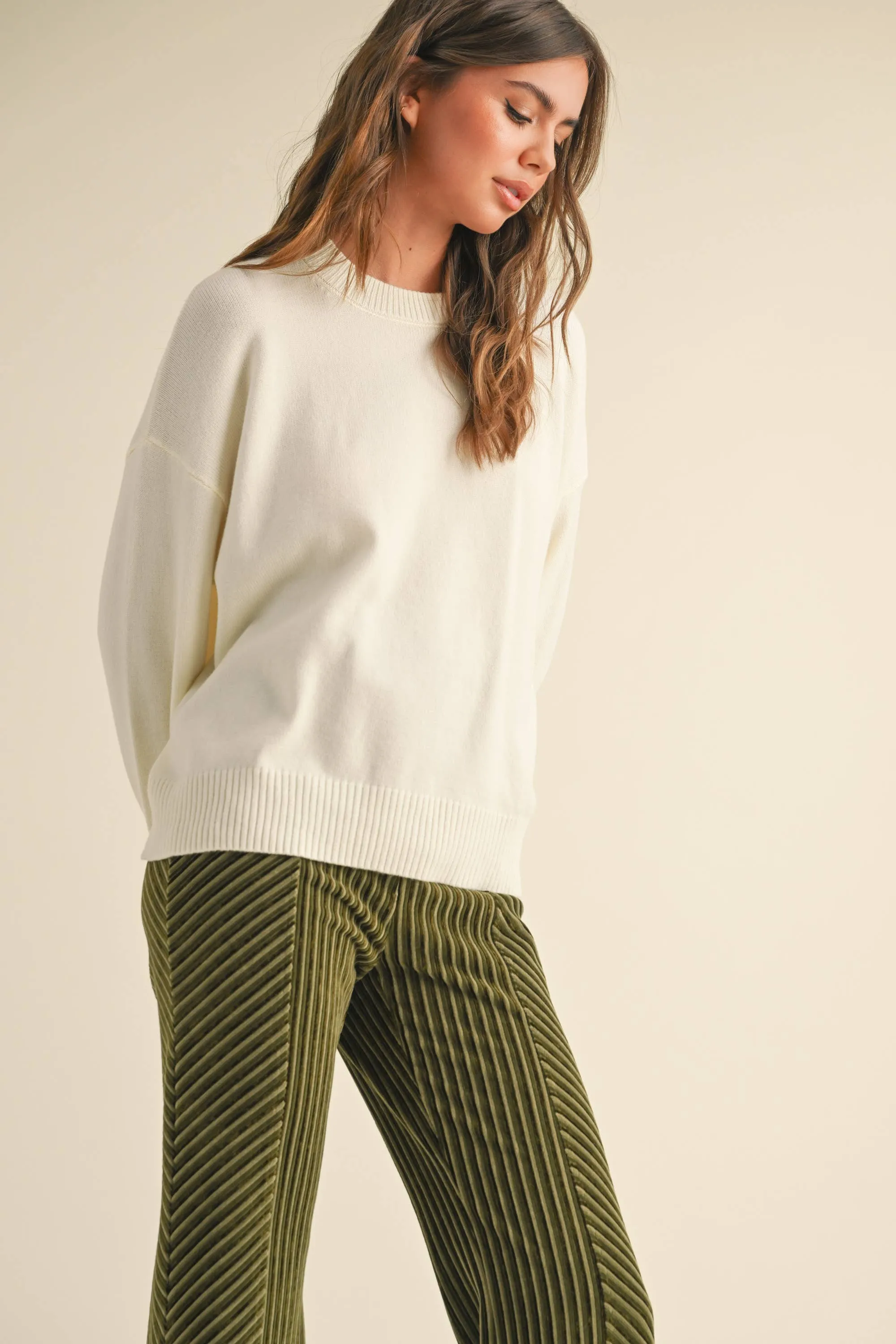 STRIPED PATTERN SWEATER TOP