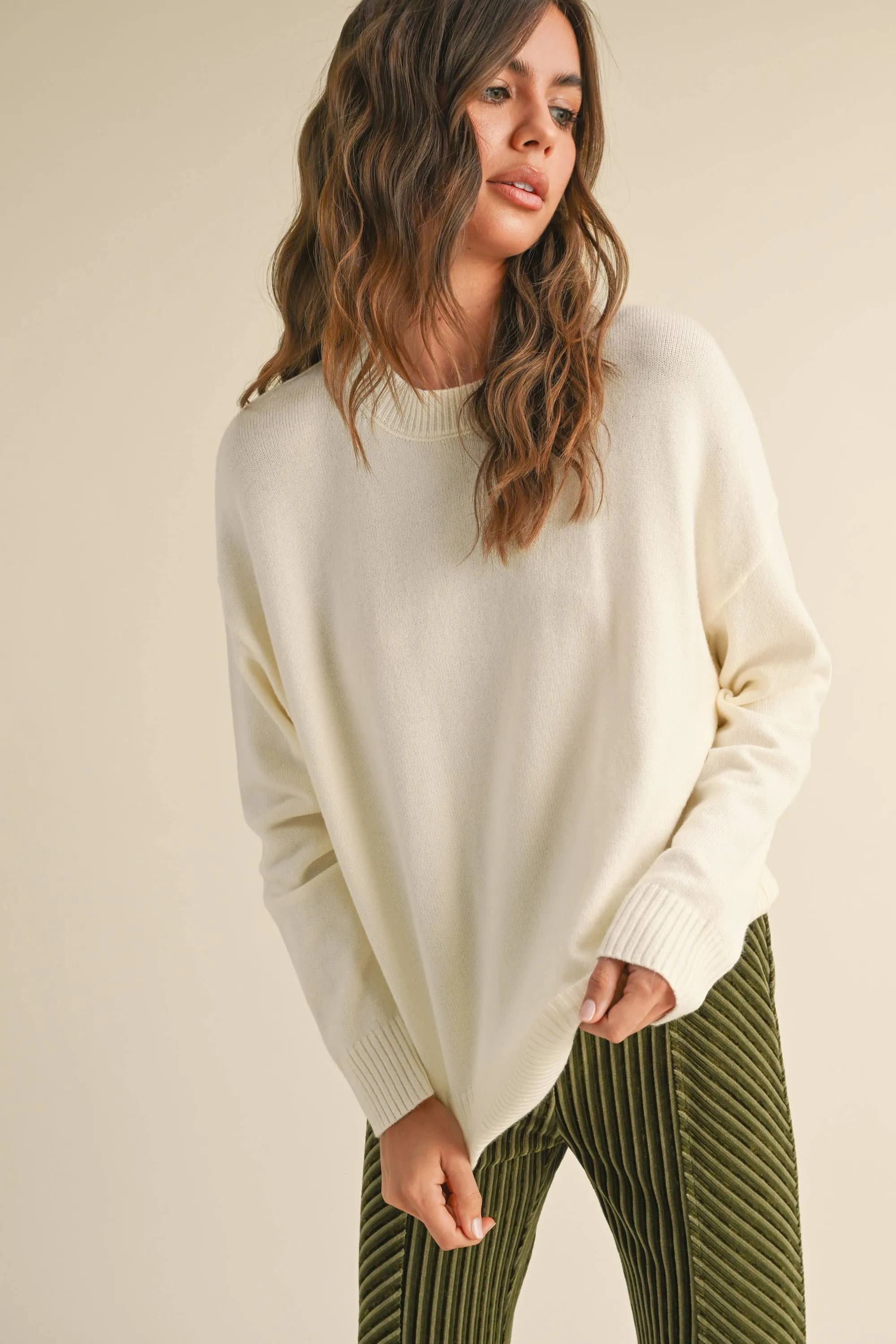 STRIPED PATTERN SWEATER TOP