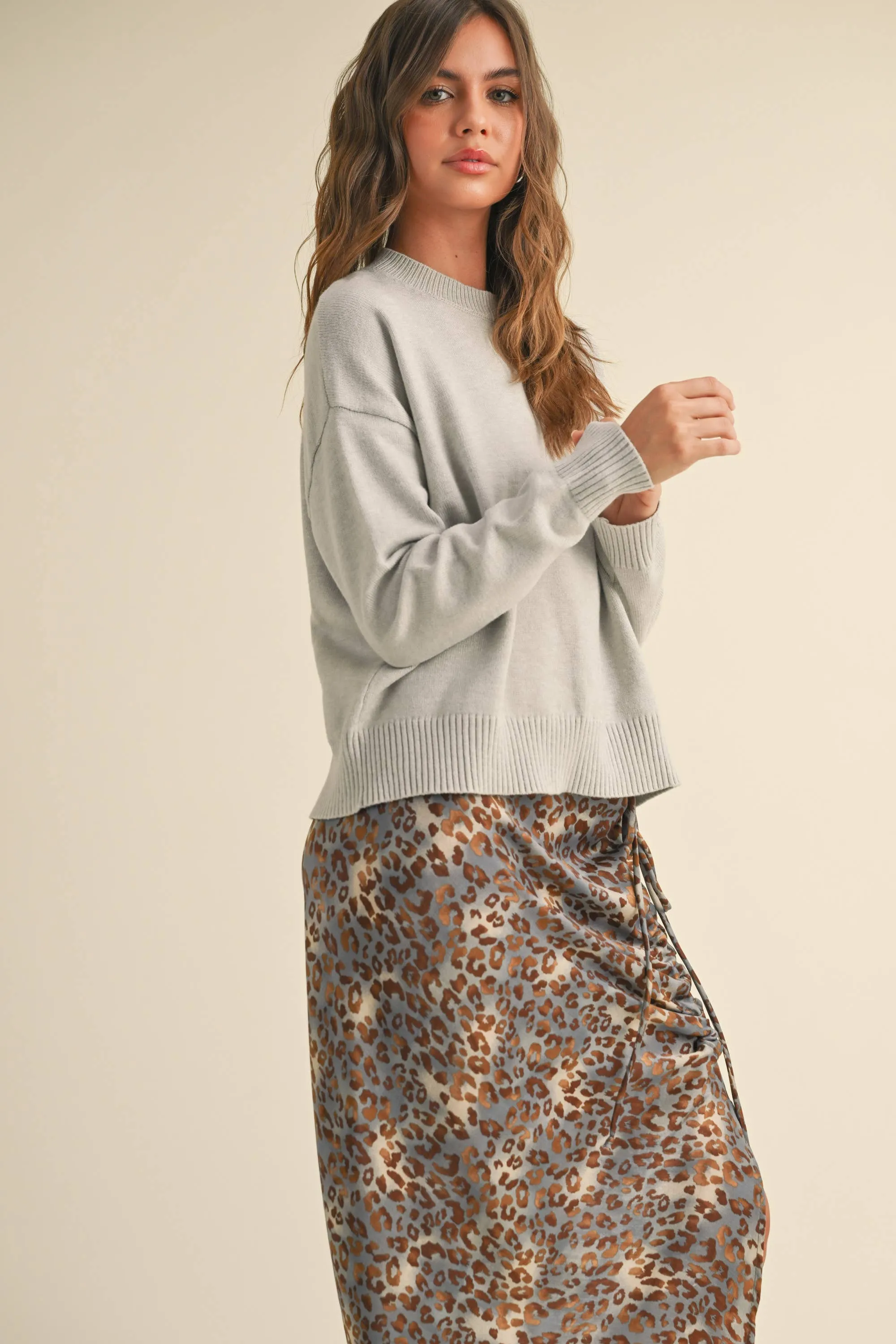 STRIPED PATTERN SWEATER TOP