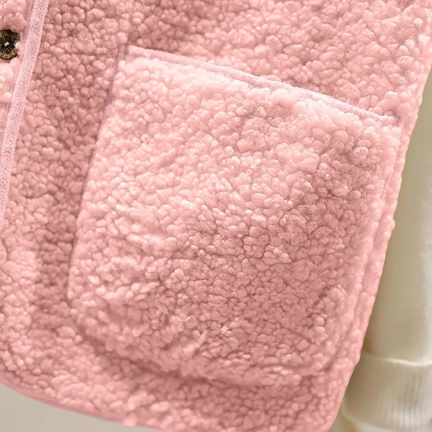 TANGNADE Oversized Vest Women Fuzzy Fleece Sleeveless Vests Button Down Casual Outwear Travel Sherpa Vest Jackets
