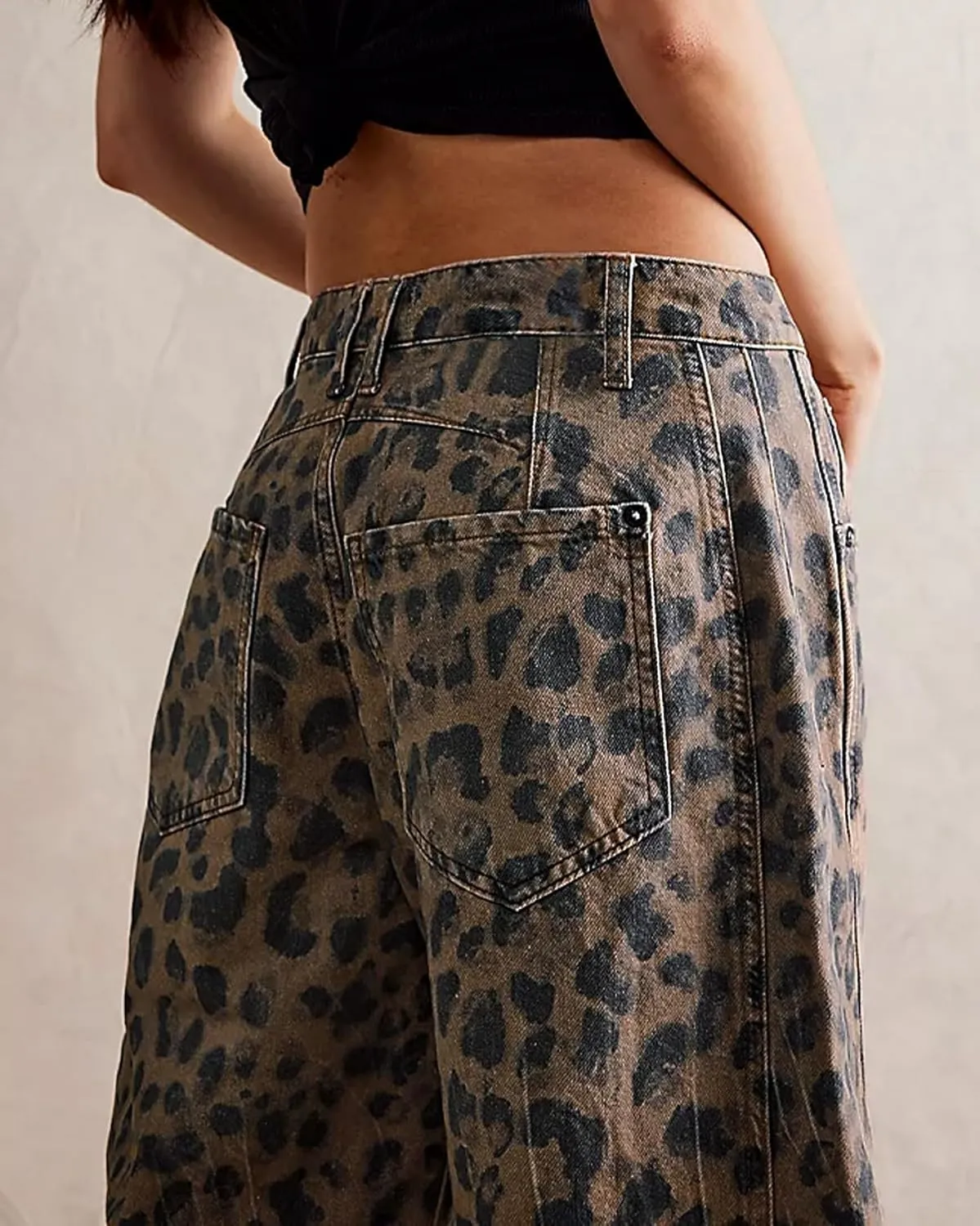 Women's Mid Rise Barrel Jeans Leopard Printed Baggy Wide Leg Cropped Jeans Casual Denim Ankle Pants Boyfriend Jeans